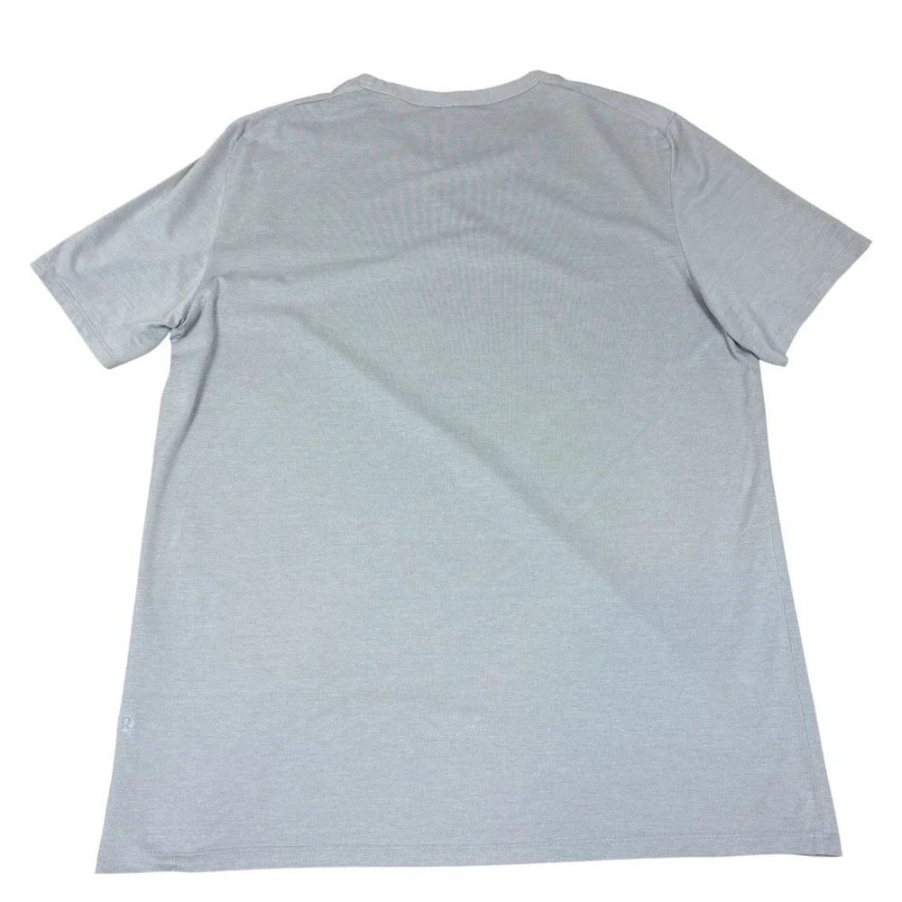 Lululemon Mens Fundamental T-Shirt Light Gray Short Sleeve Crew Neck Tee Size XL - Picture 2 of 4